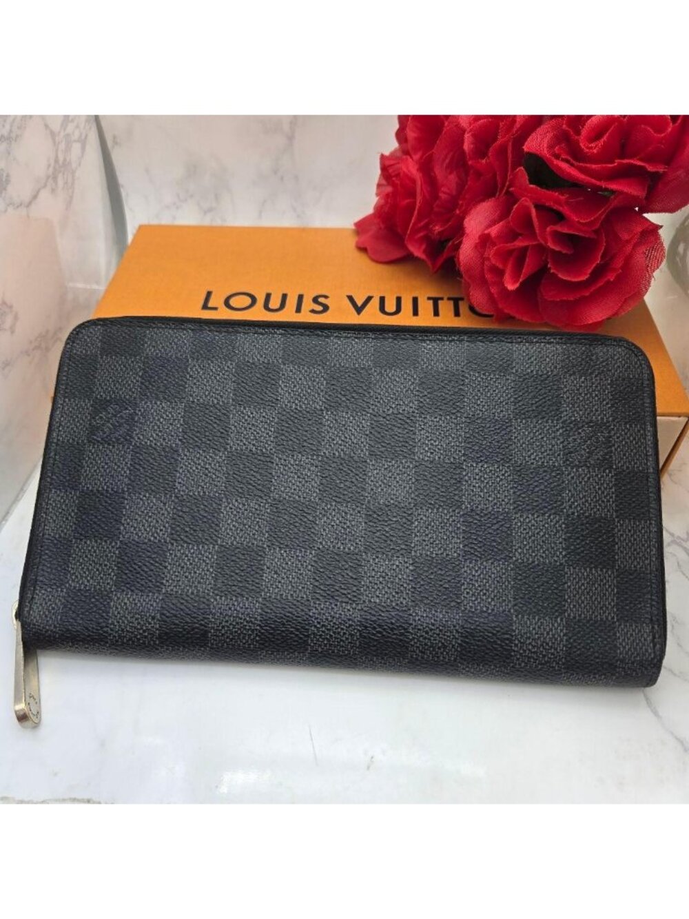 Louis Vuitton Damier Graphite Zippy Organizer Wallet Black